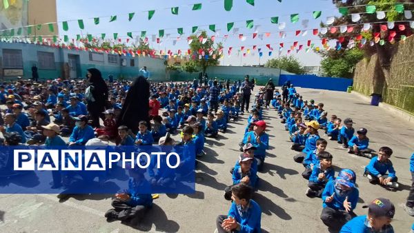 حضورخادمیاران امام رضا (ع) در آموزشگاه شهید رسول نم‌نبات ناحیه۴ اصفهان 