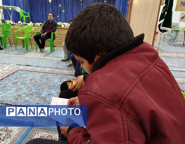  جلسه هم اندیشی برگزاری مدرسه انقلاب  در انجمن اسلامی کاشمر