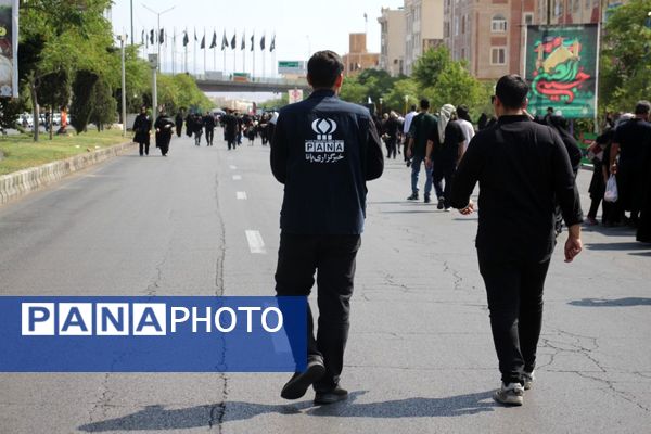 راهپیمایی دلدادگان حسینی در شهرستان سمنان