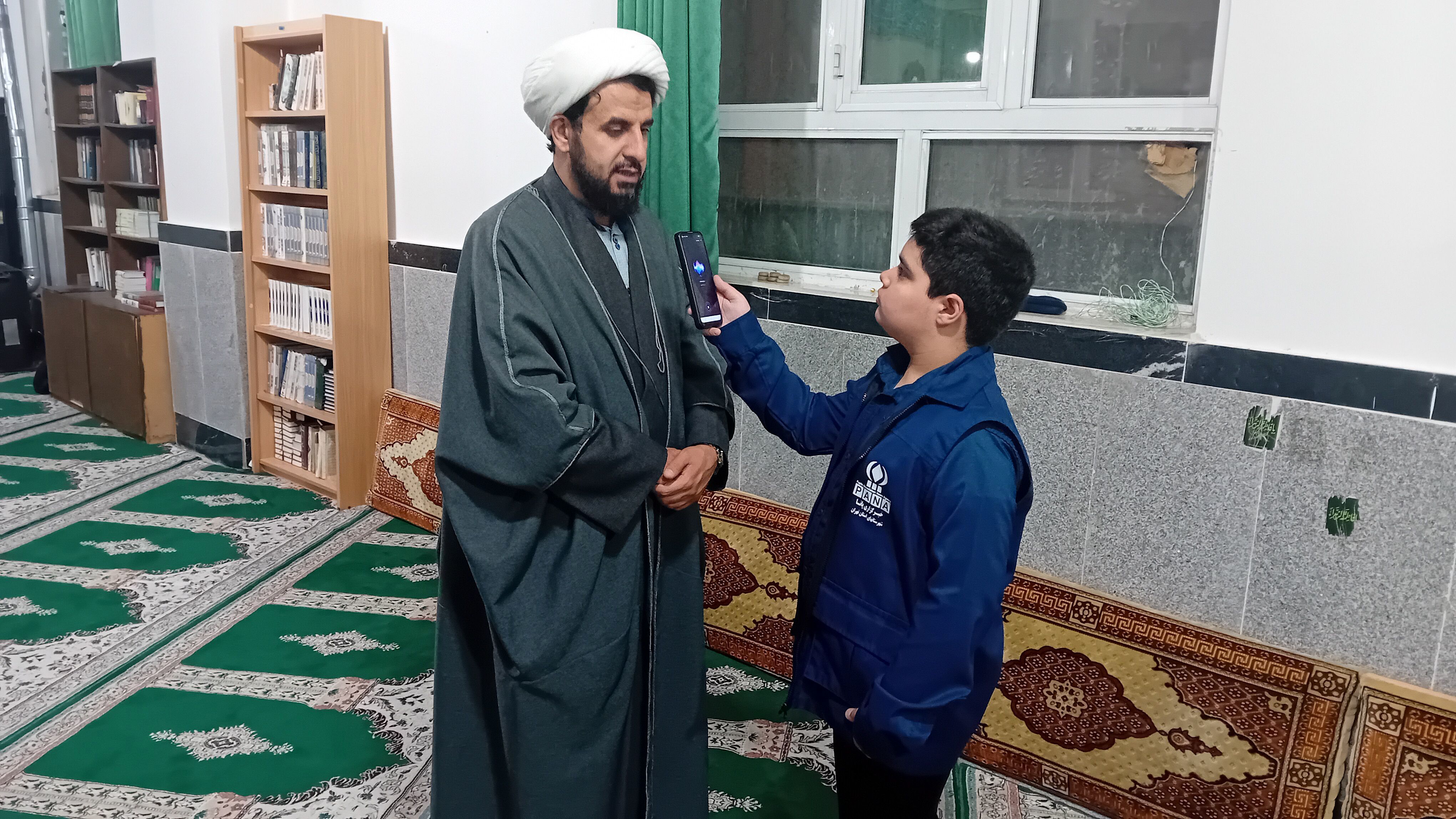 اسلام با شمشیر امام علی(ع) و ثروت حضرت خدیجه(س) گسترش یافت