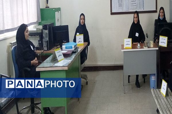 اجرای طرح مدام در دبیرستان عفت شهرستان پارس آباد 