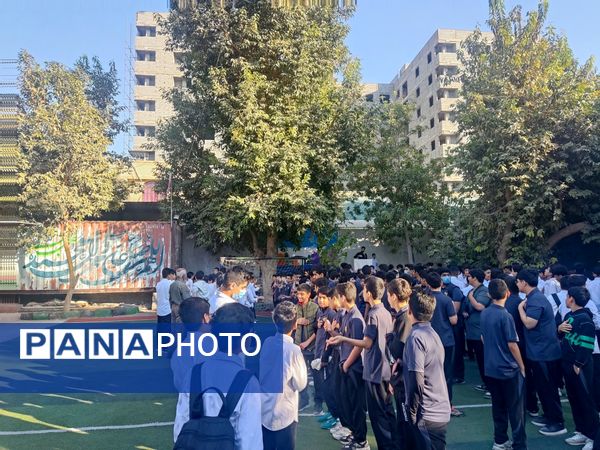 سخنرانی معنوی و مداحی ویژه فاطمیه در مدرسه جاوید