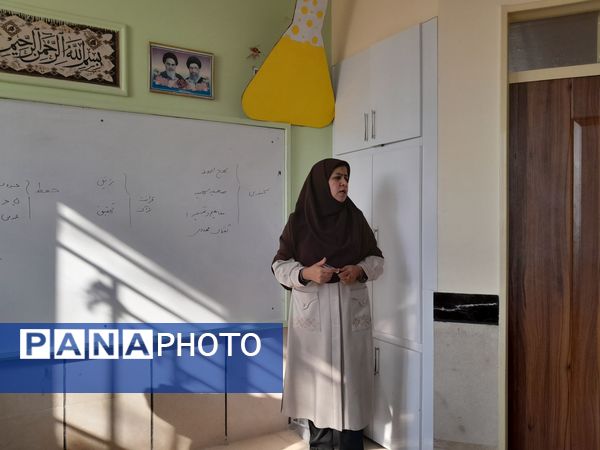 کارگاه اطلاع رسانی مسابقات قرآن ، عترت و نماز در دبیرستان مادرمهربان خلیل آباد