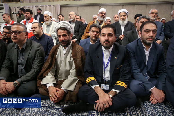 دیدار مسئولان و کارگزاران حج با رهبر انقلاب اسلامی