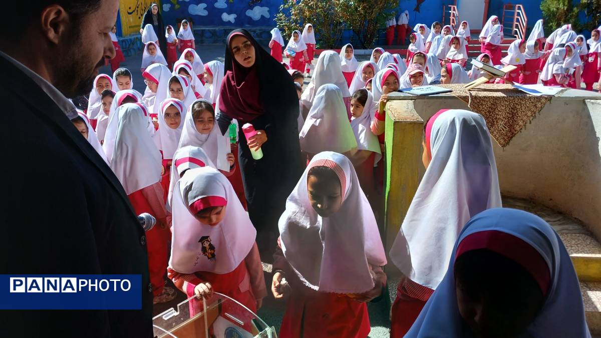 جشن عاطفه‌ها در دبستان قرآنی هیأت امنایی ضیائیه