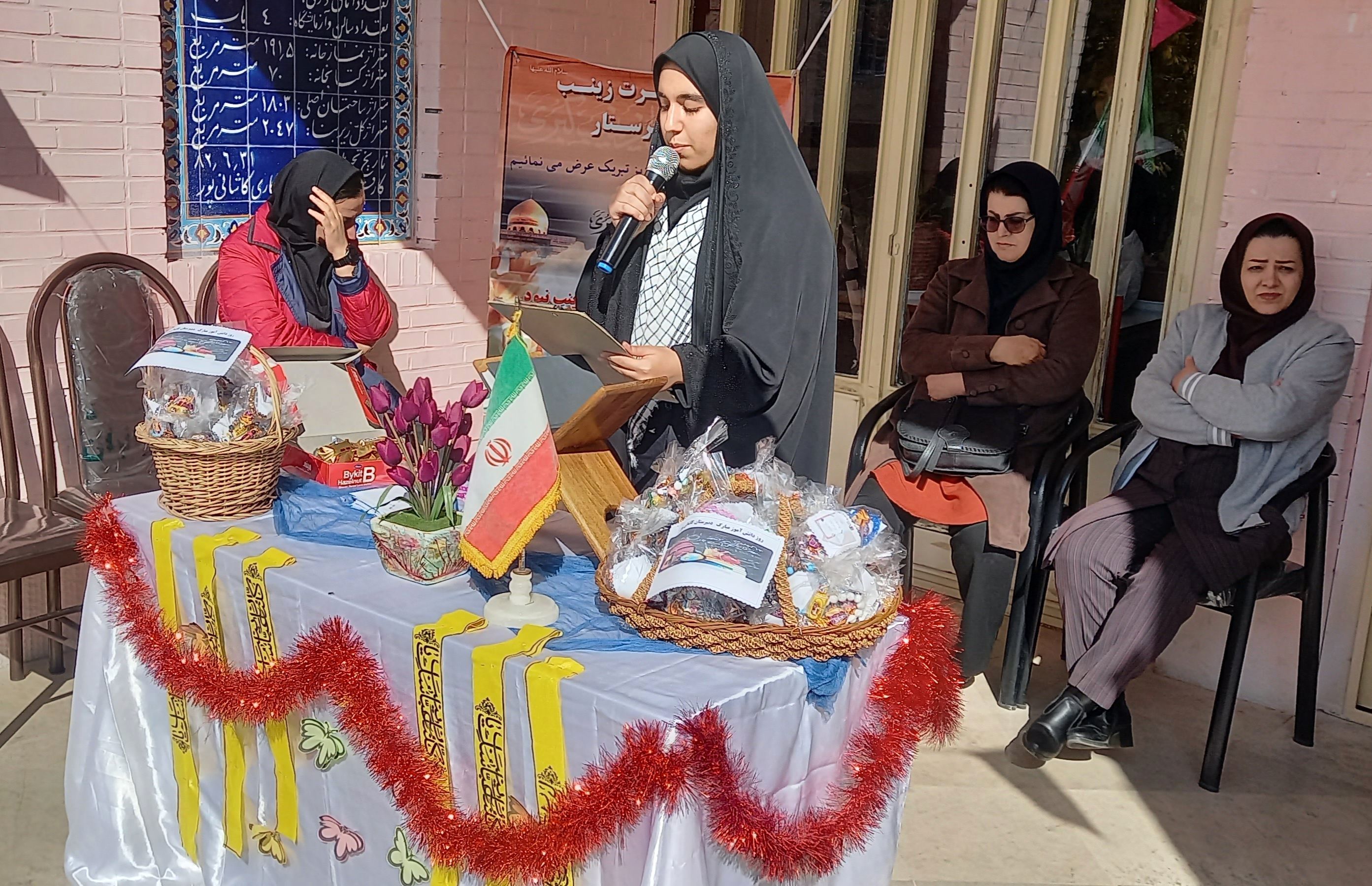 ویژه برنامه ولادت حضرت زینب(س) و روز پرستار در آموزشگاه کاشانی پور ملارد 