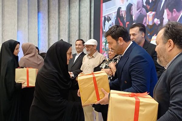 آئین تجلیل از معماران خشت اول ورامین 