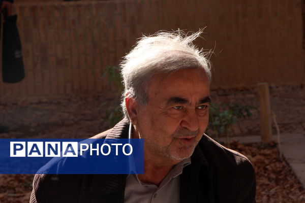 نشست خبری ششمین جشنواره قرمه مهریز در باغ جهانی پهلوان پور