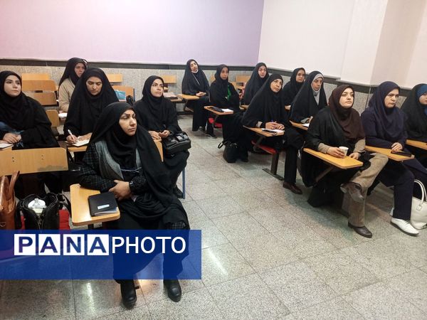 دوره تخصصی مربیان کاردان پیشتاز در شهرستان رباط‌کریم