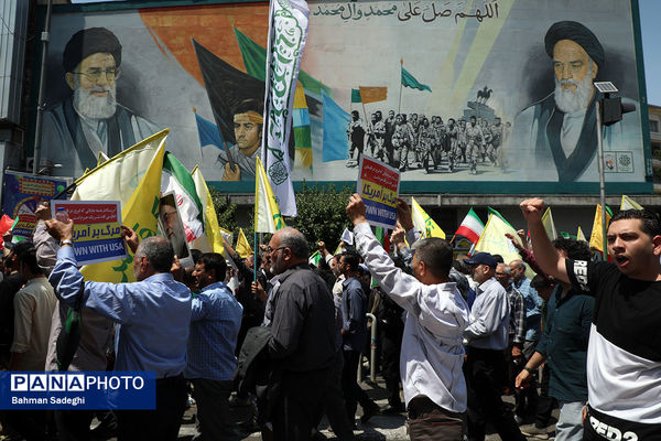 راهپیمایی مردمی علیه تهاجم رژیم صهیونیستی به ایران - تهران
