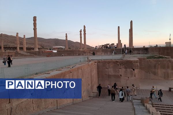 تخت جمشید نمادی از شکوه و عظمت در ایران باستان
