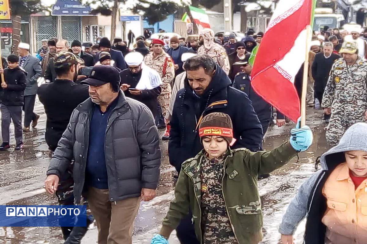 سرمای زمستان با حضور پرشور مردم تربت جام گرم شد