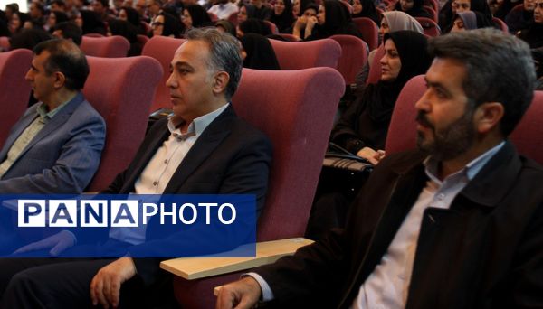 همایش بزرگداشت مقام معلم آموزش و پرورش ناحیه 2 زنجان
