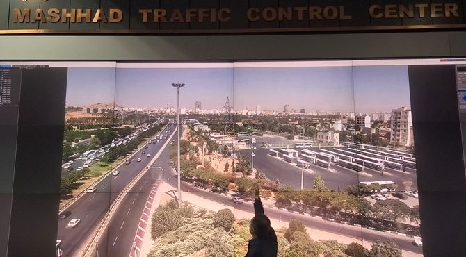 بازدید اصحاب رسانه از مرکز کنترل ترافیک مشهد 