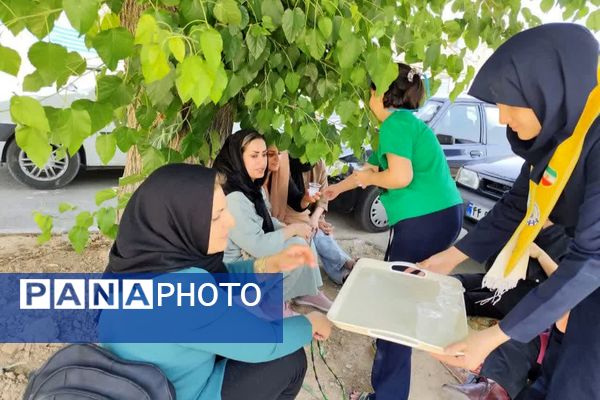 برپایی موکب به‌مناسبت سالروز شهادت رئیس جمهور و همراهان در دبیرستان شاهد 16