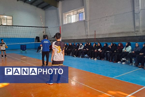 کارگاه توانمندسازی و مهارت آموزشی ورزشی شهرستان قرچک