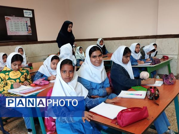 اجرای طرح حامی با حضور جهادی آموزگاران ملاردی  برای جبران ضعف درسی دانش آموزان ابتدایی 