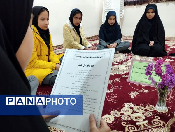 ویژه برنامه گرامیداشت شهادت حاج قاسم در دبیرستان دخترانه رفعت 