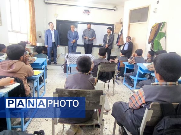 بازدید مسئولین آموزش و پرورش  از دبستان شهید پسندیده فدافن
