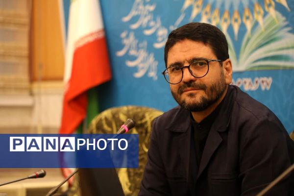 نشست مسئولان آموزش و پرورش استان قم
