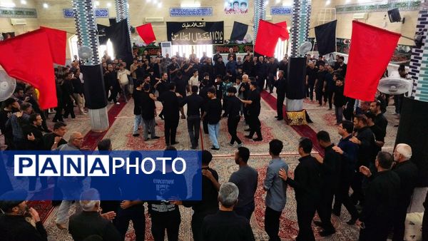 نمازی به یاد ظهر عاشورا
