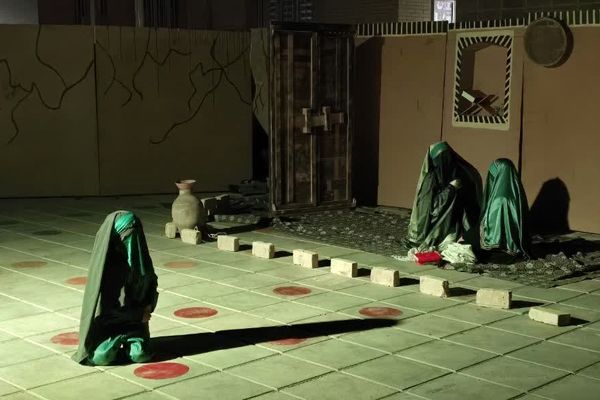 برگزاری مراسم شهادت حضرت فاطمه (س) در مدرسه پسرانه قرآنی شهید اکرمی بافق