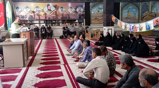 جلسه مشاوره و پیشگیری از آسیب‌های اجتماعی‌ در مارکده