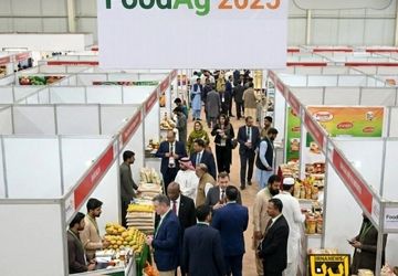 قرارداد تجاری ۴ میلیون دلاری ایران و پاکستان در نمایشگاه کراچی