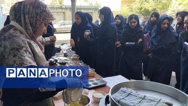 برگزاری رویداد شادی به رنگ ایثار در دبیرستان شاهد عصمت ناحیه ۳ کرج