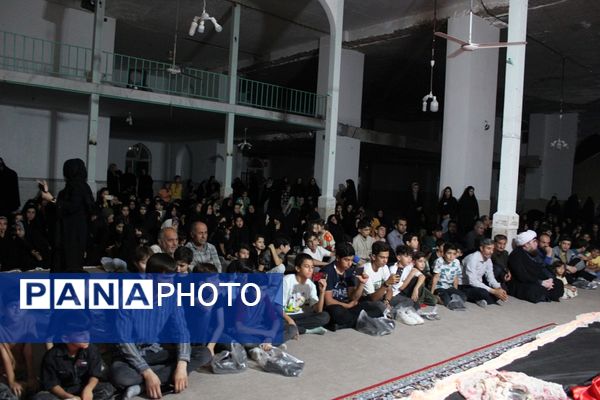 اجرای نمایش « طریق عشق » در شهر درق 