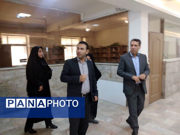 جشن آغاز سال تحصیلی در دبیرستان دخترانه حاتمی 