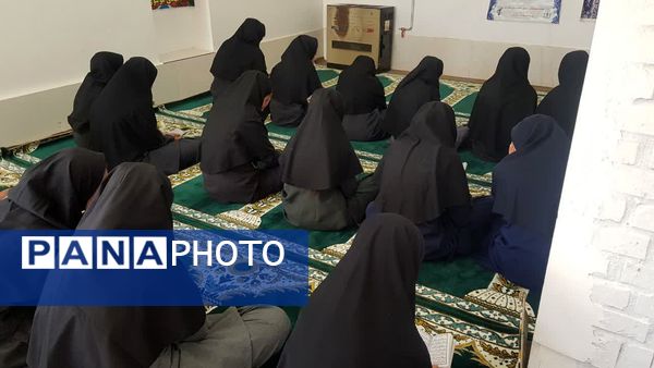 دوشنبه‌های امام حسینی در مدرسه گلشاد خلیل آباد