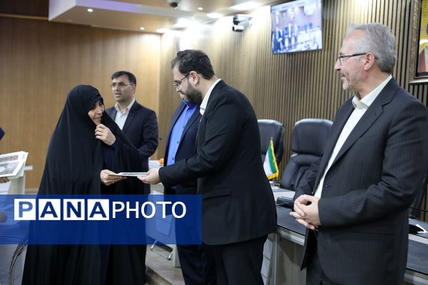 نشست تخصصی قائم مقام سازمان دانش‌آموزی با تشکل‌های پیشتازان در آذربایجان غربی