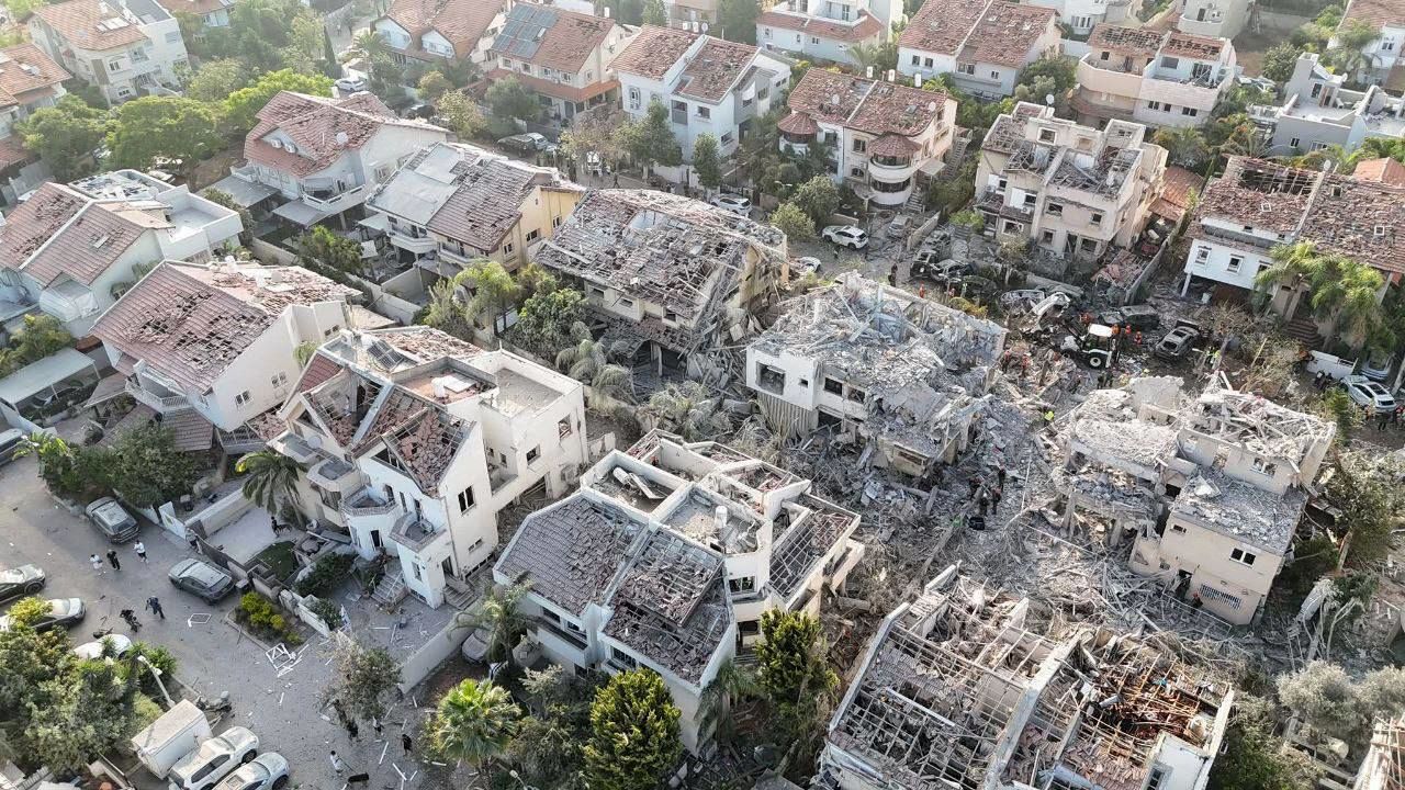 داغ بر دل صهیونیست‌ها، قلم در دست خبرنگاران