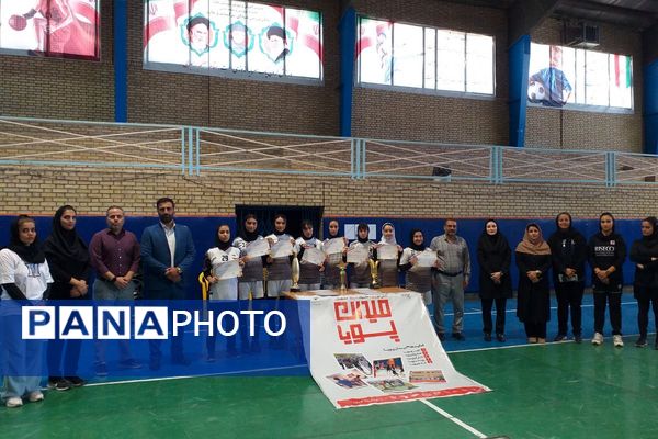 اجرای طرح ملی میدان پویا در سالن ورزشی شهید ثمری شهرستان ملارد 