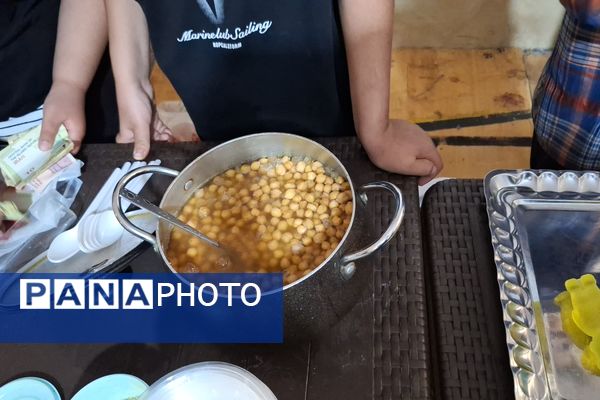 برگزاری بازارچه کسب و کار دانش‌آموزی با مهارت کسب و کار و درآمد و استقلال مالی