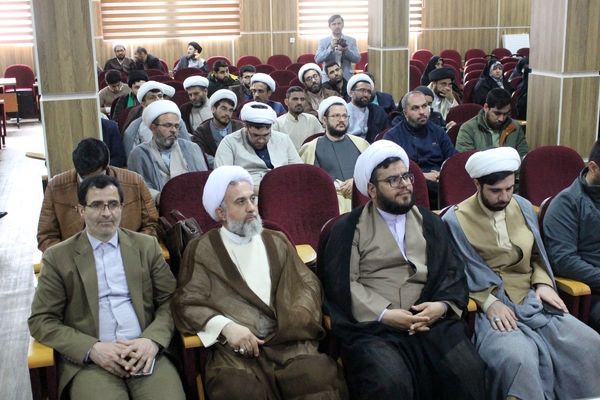 دانش‌آموزان نخبه فرهنگی قزوین به اردوی مشهد مقدس اعزام شدند