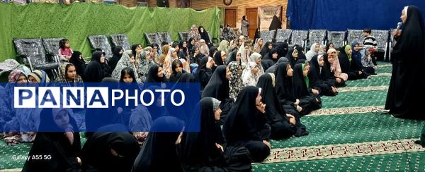  اعتکاف دانش آموزی در مسجد الغدیر