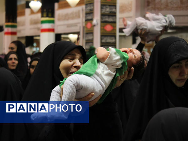 گهواره‌های عاشورایی و لالایی مادران همنوا با کودکان شهید