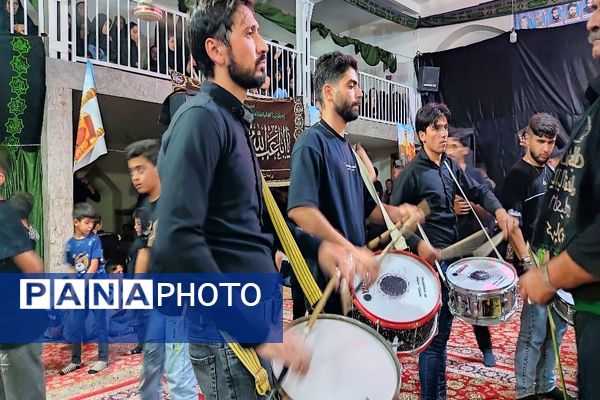 مراسم عزاداری آقا ابا عبدالله الحسین (ع) در شب عاشورا حسینی در شهر بار 