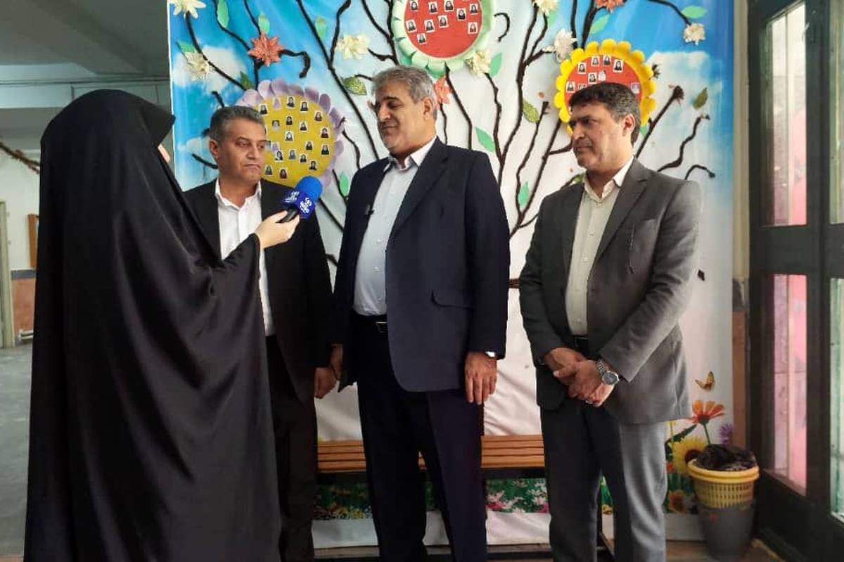 تاکید وزیر نیرو بر ضرورت آموزش مفاهیم مرتبط با انرژی و محیط زیست در مدارس/ فولادوند: مهر، نماد پویایی و تلاش است