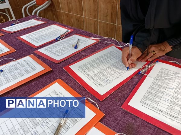 مجمع عمومی انجمن اولیا و مربیان دبیرستان مصلی نژاد حضرت زهرا(س)