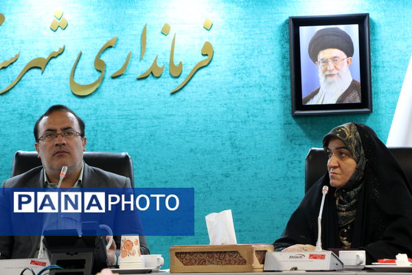 نشست مانور زلزله در فرمانداری یزد