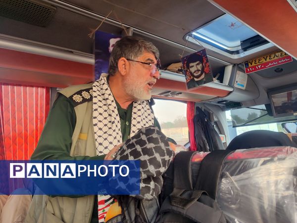 کاروان‌ دانش‌آموزی دختران در راهیان نور یادمان شهدای شلمچه