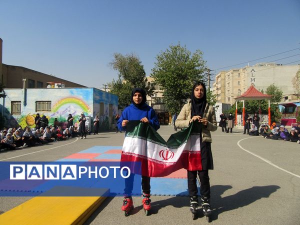  افتتاحیه المپیاد درون مدرسه‌ای دبیرستان هیأت امنایی حضرت معصومه (س) ناحیه 4 کرج