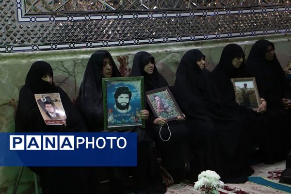 آیین تکریم مادران و همسران شهدا در شبستان بزرگ حرم بی‌بی سکینه(س)
