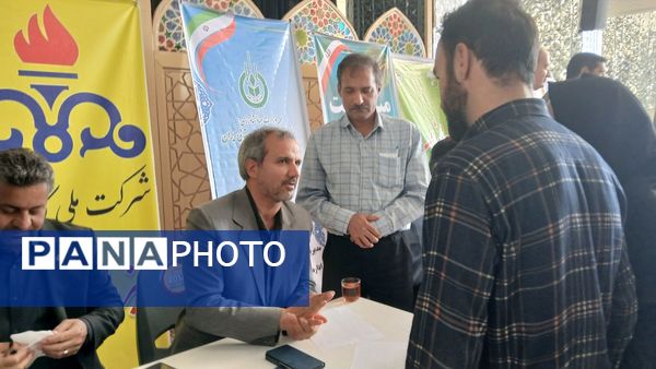 مسئولین کاشمر پای درد و دل مردم نشستند
