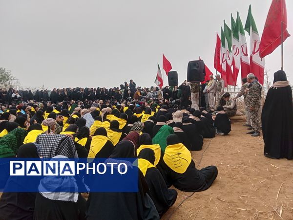 افتتاحیه دوره آموزشی دانش آموزان خادم الشهدا راهیان نور