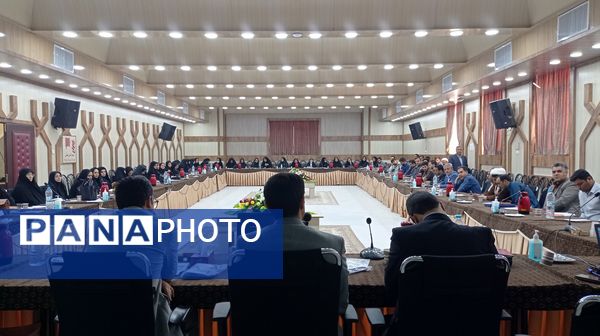 هم‌اندیشی مربیان و معاونین پرورشی در خلیل آباد