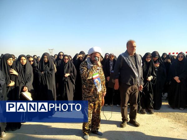 اردوی راهیان نور دانش‌آموزان ناحیه 2 قم